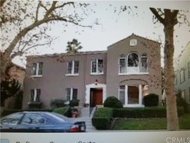 2nd image of 109 S Sycamore Ave