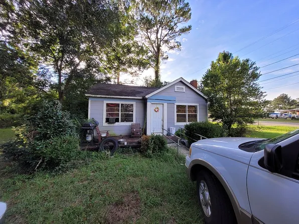 500 S Clark St, Geneva, AL 36340