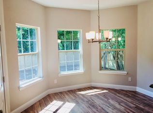 2215 Moffatt Ave, Dallas, TX 75216