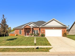 4910 E Daisy Ln, Mooresville, IN 46158