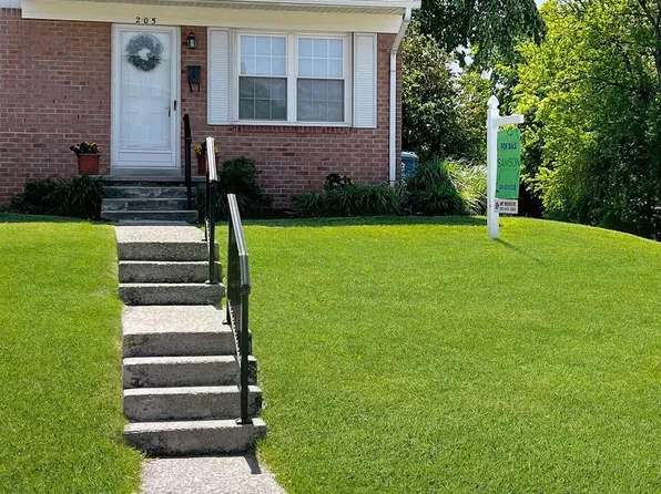 205 Cameron St, Berryville, VA 22611