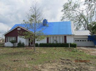 202 Dogwood Rd, Albany, GA 31705