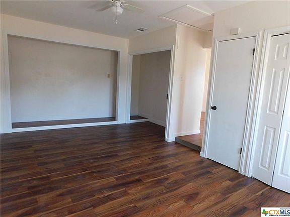 5th image of 2216 Cimmaron Dr