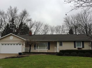 2967 Stanley Rd, Akron, OH 44333