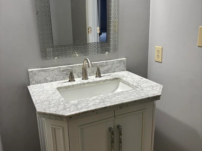 3552 Londonderry Ln — Photo 11