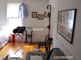 255 Newbury St #5H, Boston, MA 02116
