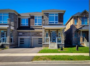 11 Holcomb Ter, Hamilton, ON L8B 1X5
