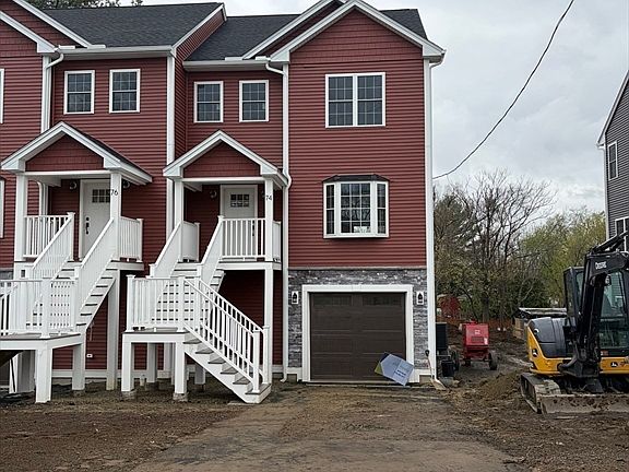 2nd image of 74 Valmor St