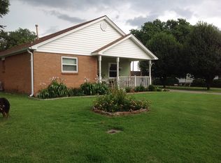 914 W 2nd St, Watonga, OK 73772