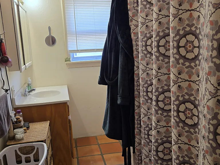 236 S Maple St — Photo 11