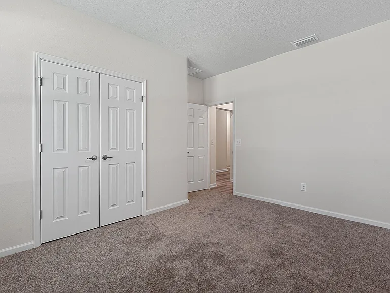 46 Poplar Dr — Photo 38