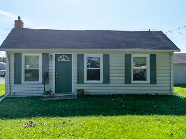 131 N Walnut St, Minonk, IL 61760