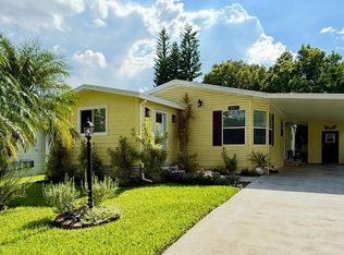 207 Choo Choo Ln, Valrico, FL 33594