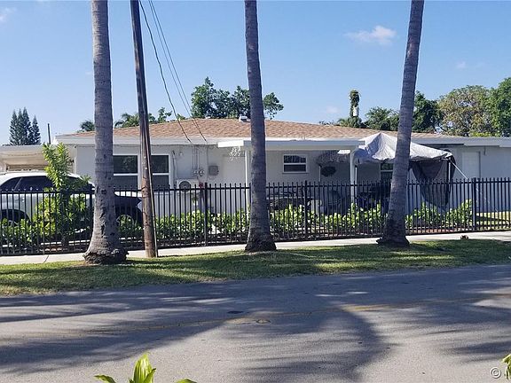 2nd image of 1601 NW 33rd Ave