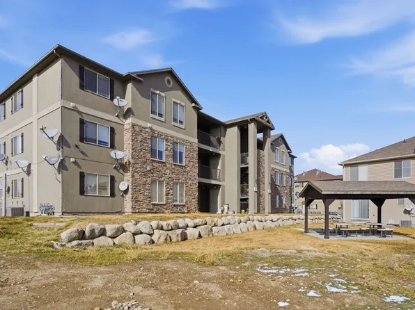3812 E Rock Creek Rd APT 8, Eagle Mountain, UT 84005