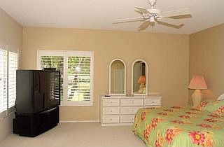 5th image of 5801 Glencove Dr APT 504