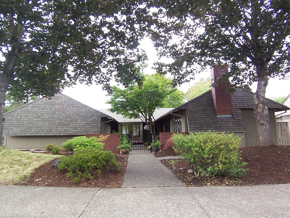 1st image of 12044 SW Morning Hill Dr