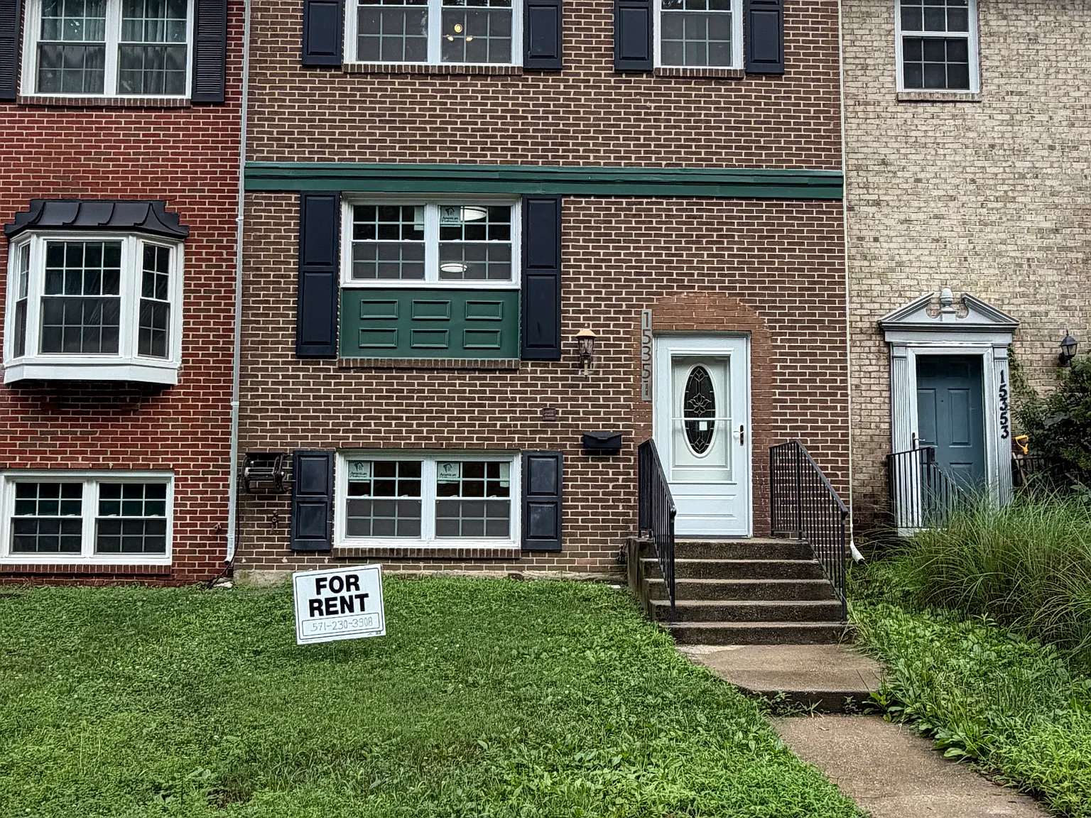 3 bed, 3.5 bath, 1560 sqft, $2,750 — Photo 1