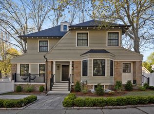 8 Stetson St, Brookline, MA 02446