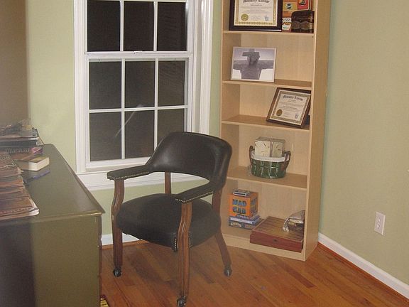 Bedroom 2 or Home Office