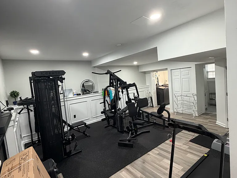 2376 Hunters Square Ct — Photo 19