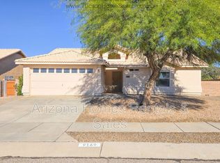 9169 E Wild Wash Dr, Tucson, AZ 85747