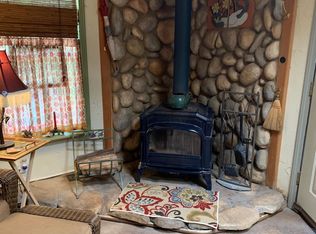 18905 Lower Salt Creek Rd, Lakehead, CA 96051