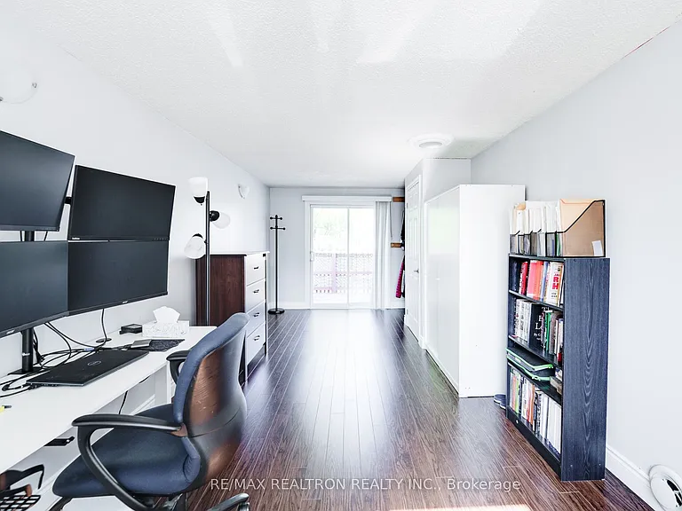 1 Harrison Ct — Photo 12