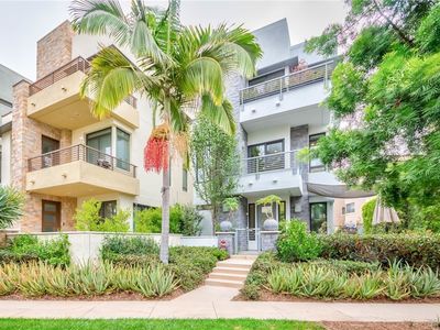 5847 Seahorse Ct, Los Angeles, CA, 90094