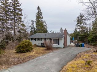 104 Orchard Dr, Middle Sackville, NS B4E 3B3