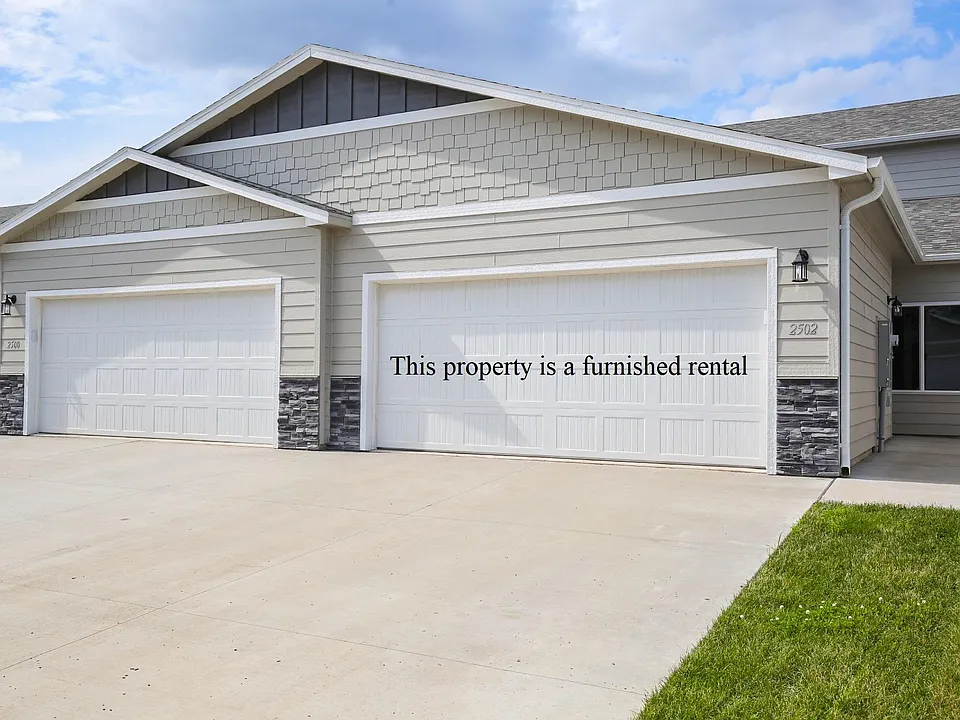 2502 E Copalis Pl #2502