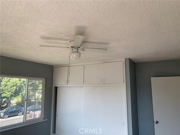 5th image of 601 W D St