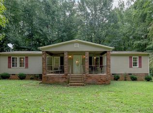 125 Spry Ln, Mocksville, NC 27028