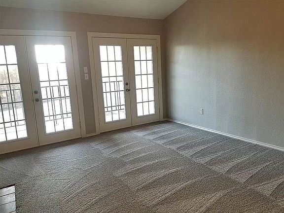 5th image of 1933 Island Cir APT A201