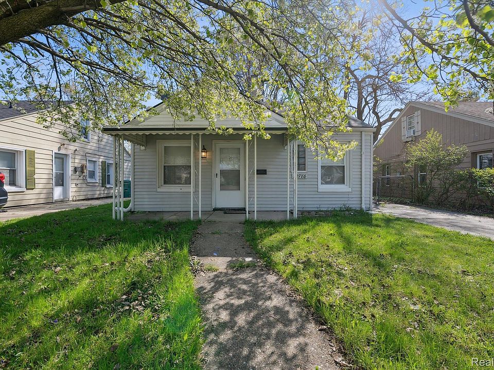 1st image of 22788 Rosalind Ave