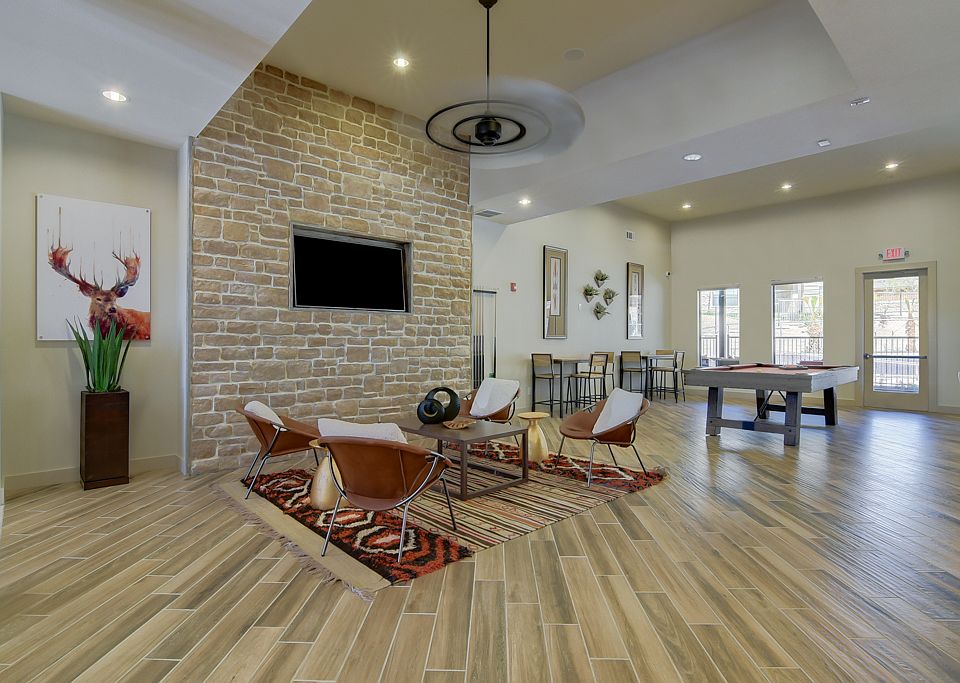 1st image of 27595 Ih 10 W APT 216