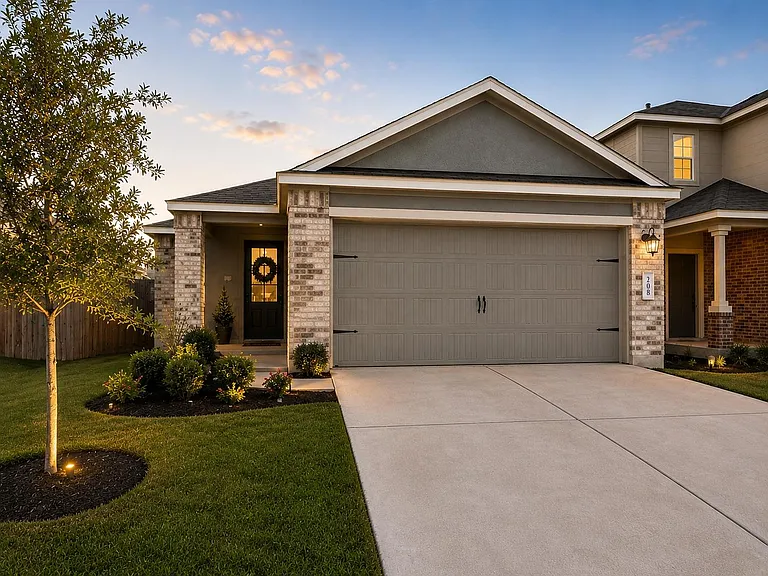 208 Longbridge Dr — Photo 1