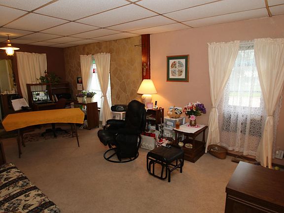 2nd image of 602 22nd St