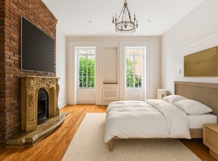 81 E 7th St FLOOR 1, New York, NY 10003