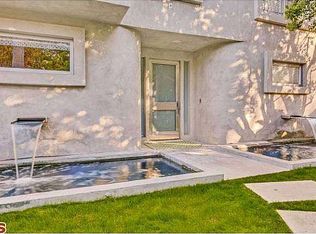 24 Eastwind St, Marina Del Rey, CA 90292