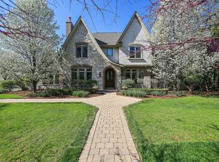 645 W Chicago Ave, Hinsdale, IL
