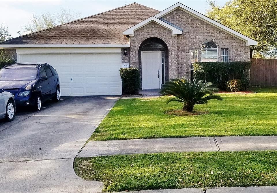 1st image of 225 River Basin Ln
