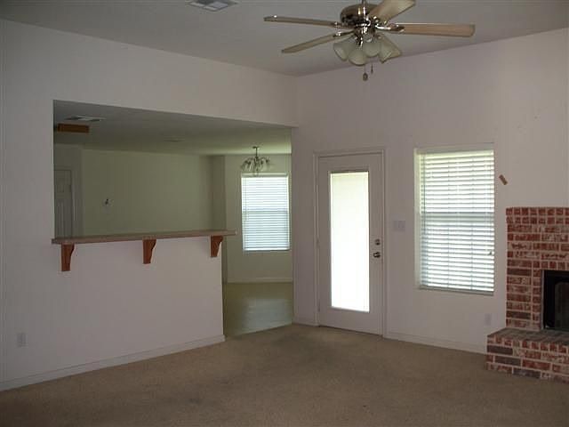 2nd image of 524 Brook Cir