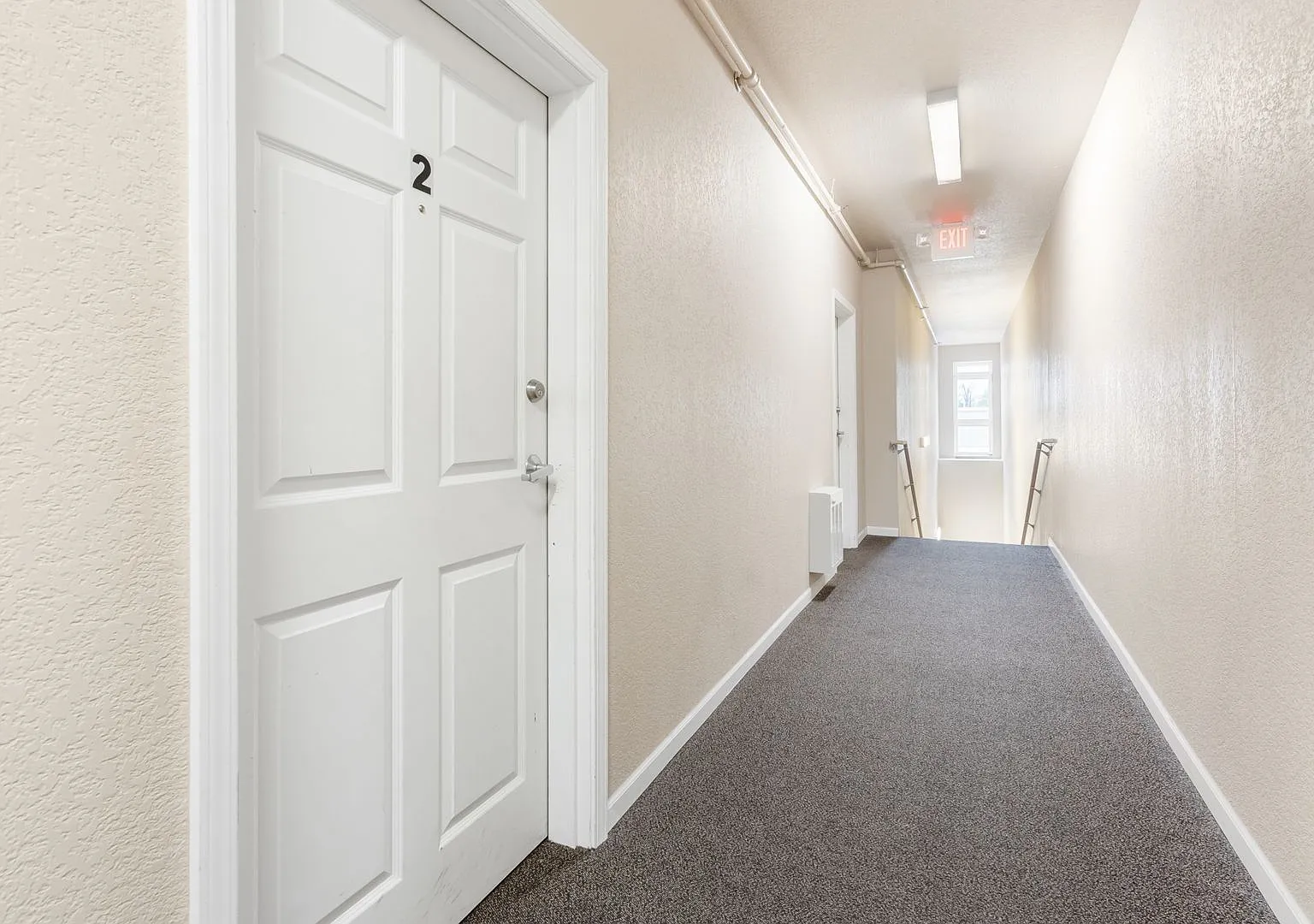 2215 College St — Photo 2