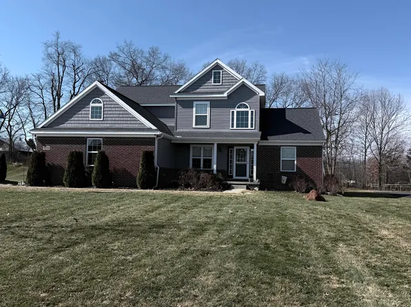 4126 McKenna Dr, Adrian, MI 49221