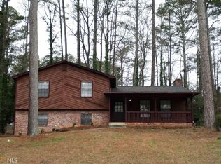 10 Laurel Dr, Newnan, GA 30265