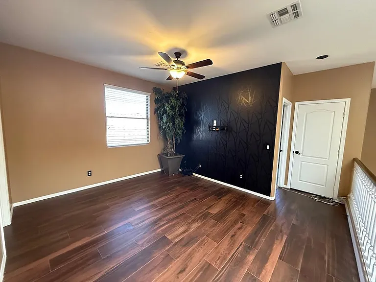 6602 W Molly Ln — Photo 22