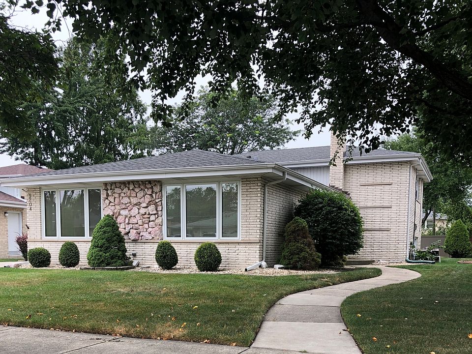 1st image of 9204 S McVicker Ave