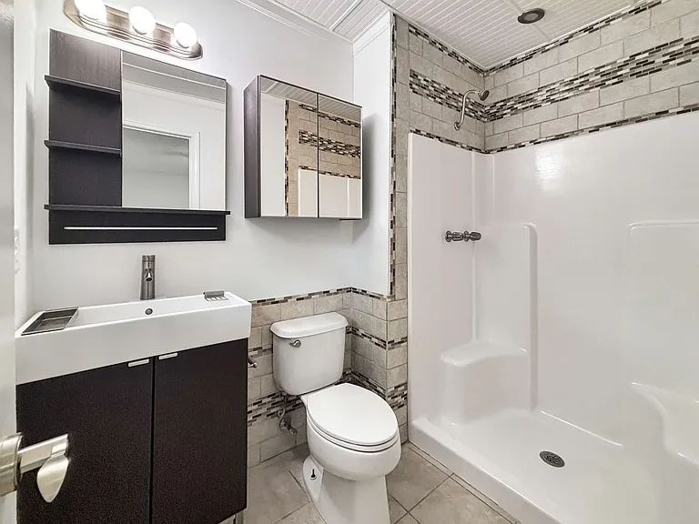 2407 Josh Ct SW — Photo 14