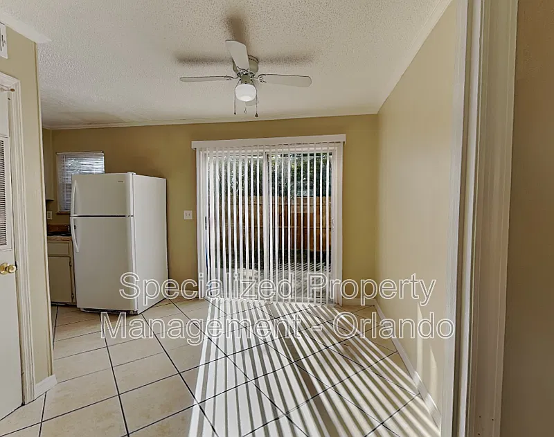 2 bed, 1.5 bath, 1759 sqft, $1,250 — Photo 4